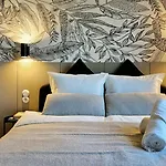 Nest Sopot, Garden Apartment With Bathtub, Apartament Z Ogrodkiem I Wanna