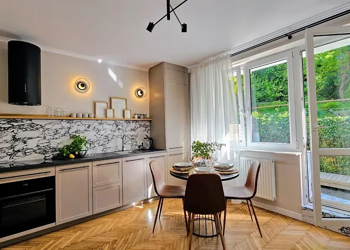 Nest Sopot, Garden Apartment With Bathtub, Apartament Z Ogrodkiem I Wanna